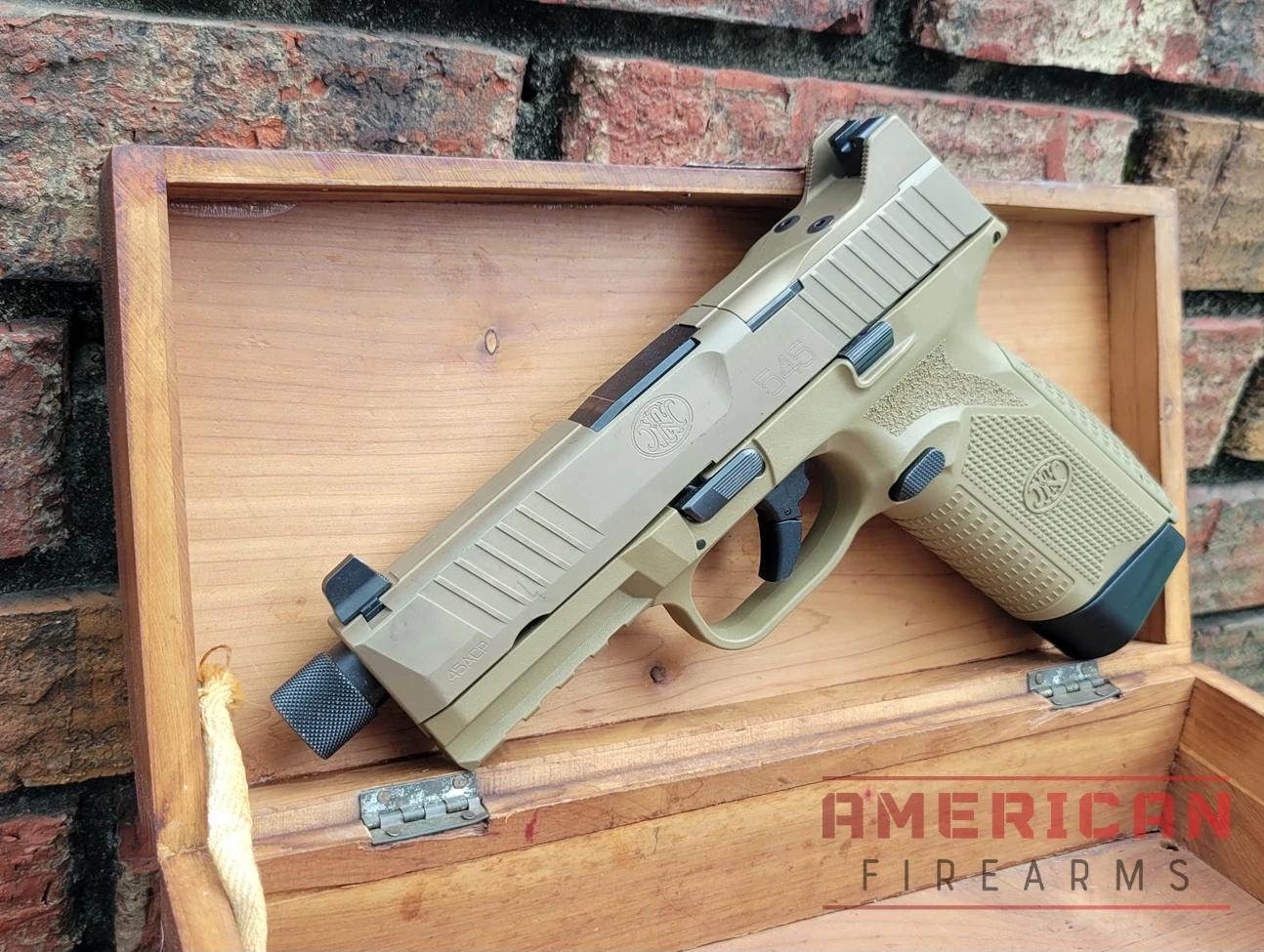 The FN 545 has a fully ambidextrous slide stop lever and magazine release that work without issue.