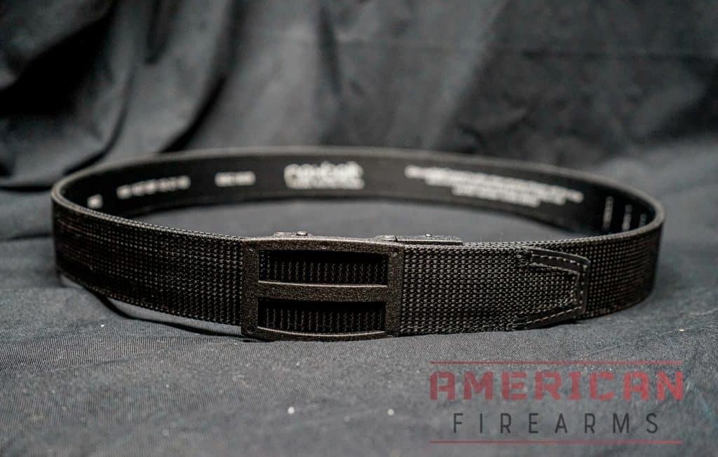The Titan BD sits nicely between hardcore gun belts and casual style.