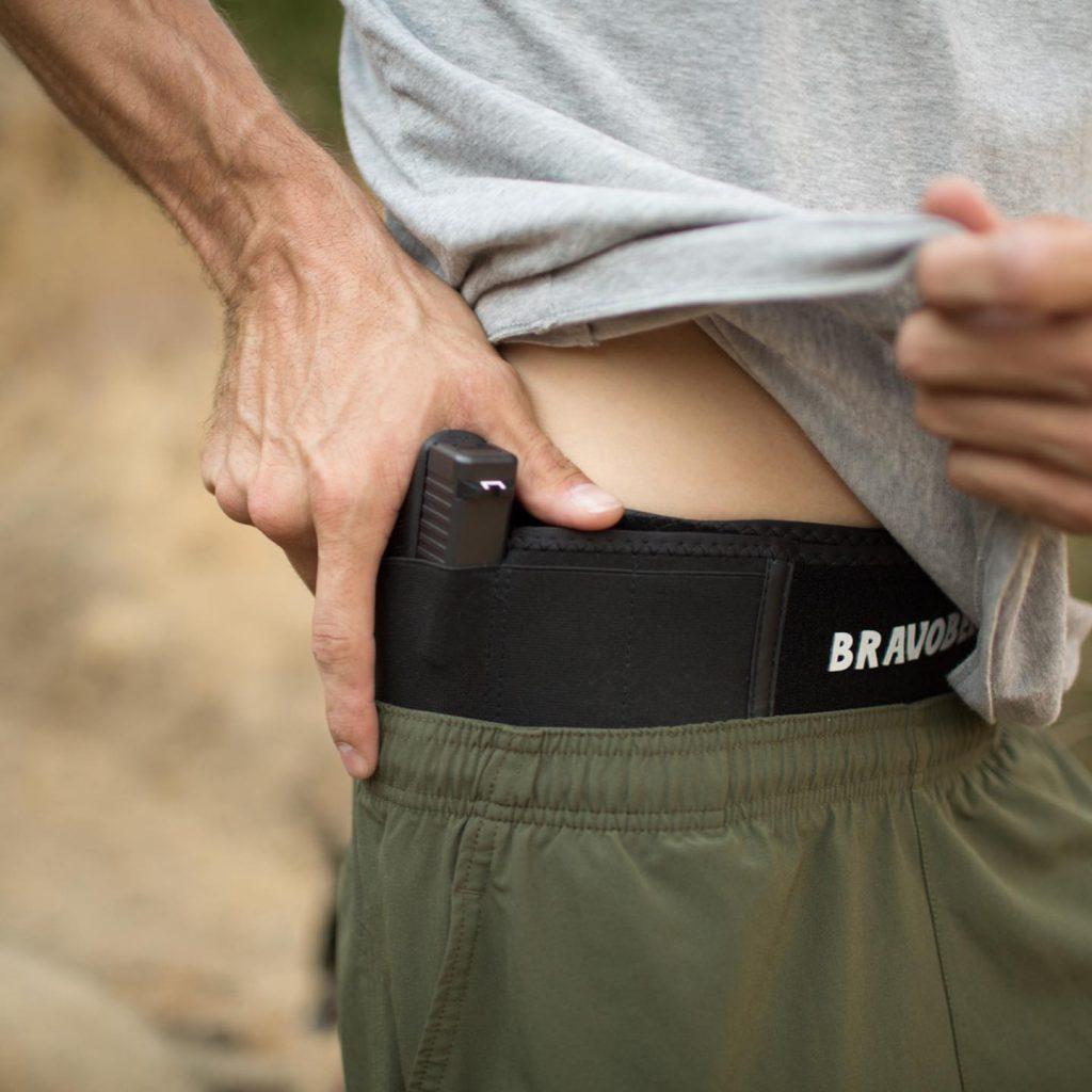 The Bravobelt performs well even with lightweight shorts and gym apparel.