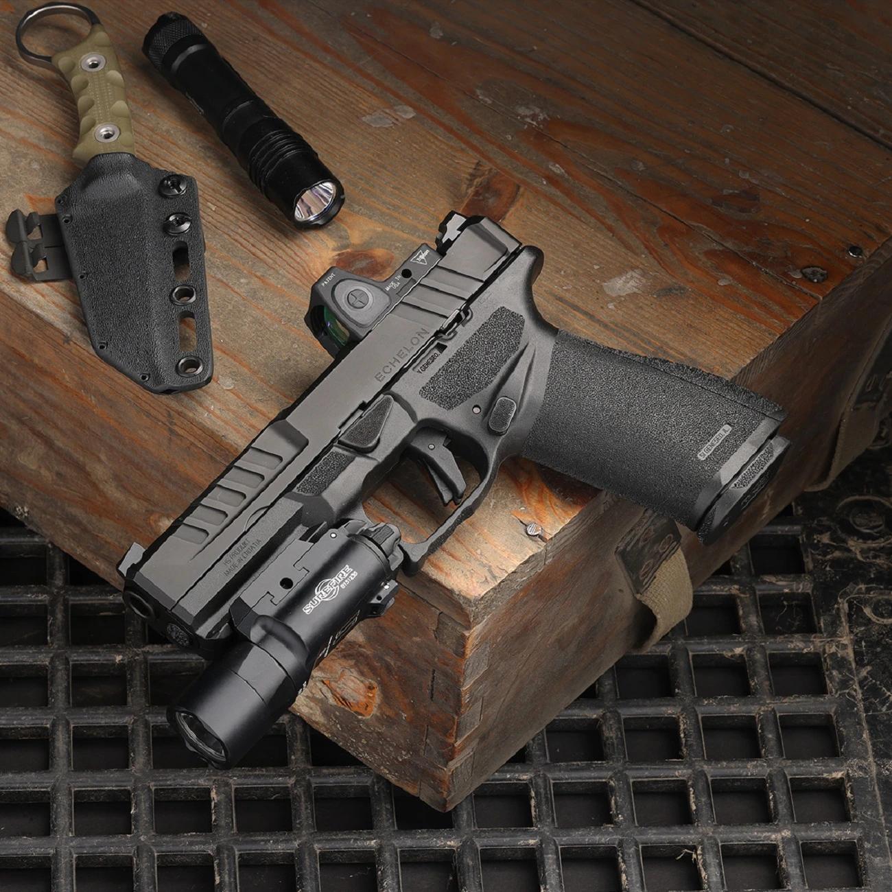 The Echelon in its initial format is very Glock 17-ish