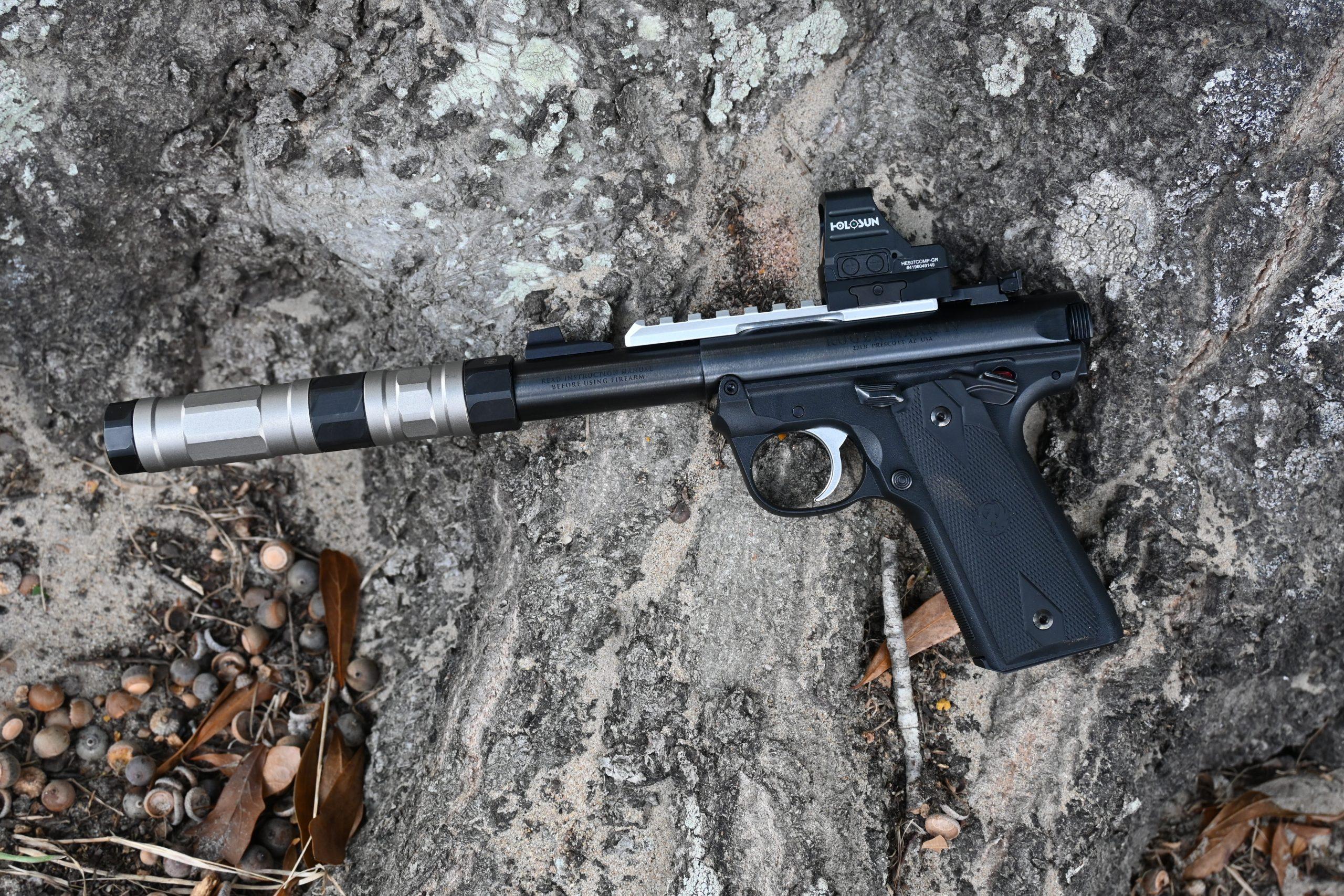 Holosun MRD mounted on Mark IV 22/45 Tactical via Picatinny rail
