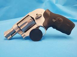 SMITH & WESSON 638-3